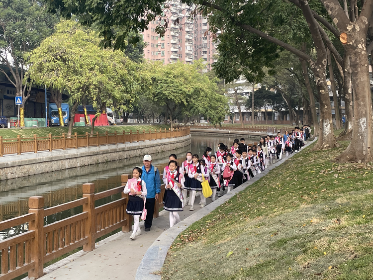 全力推動水務高質量發(fā)展 助力打造美麗中國城市樣板 廣州市全面推行河長制工作領導小組會議召開_fororder_圖片15